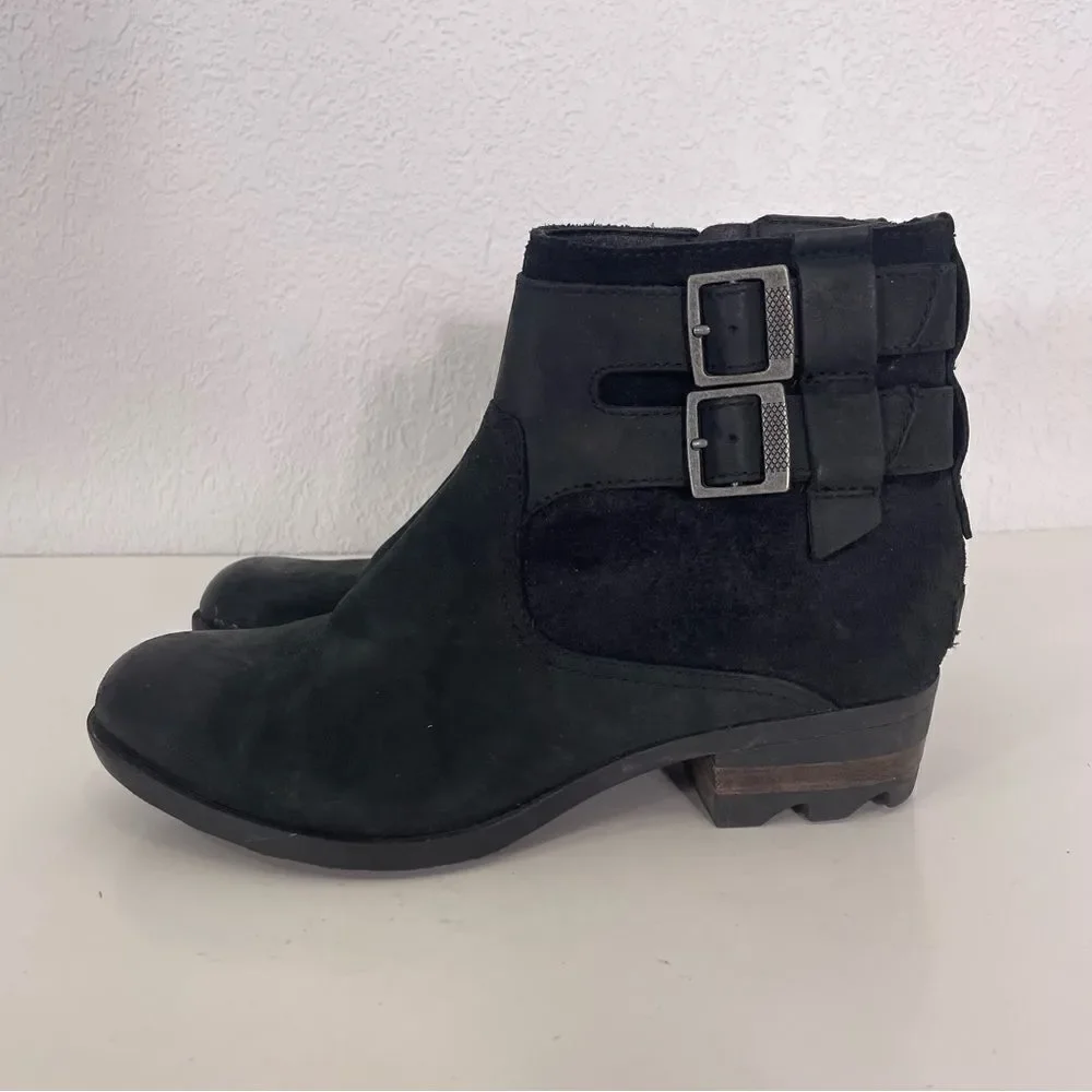 Sorel‎ Black Leather and Suede Buckle Side Booties Size 7